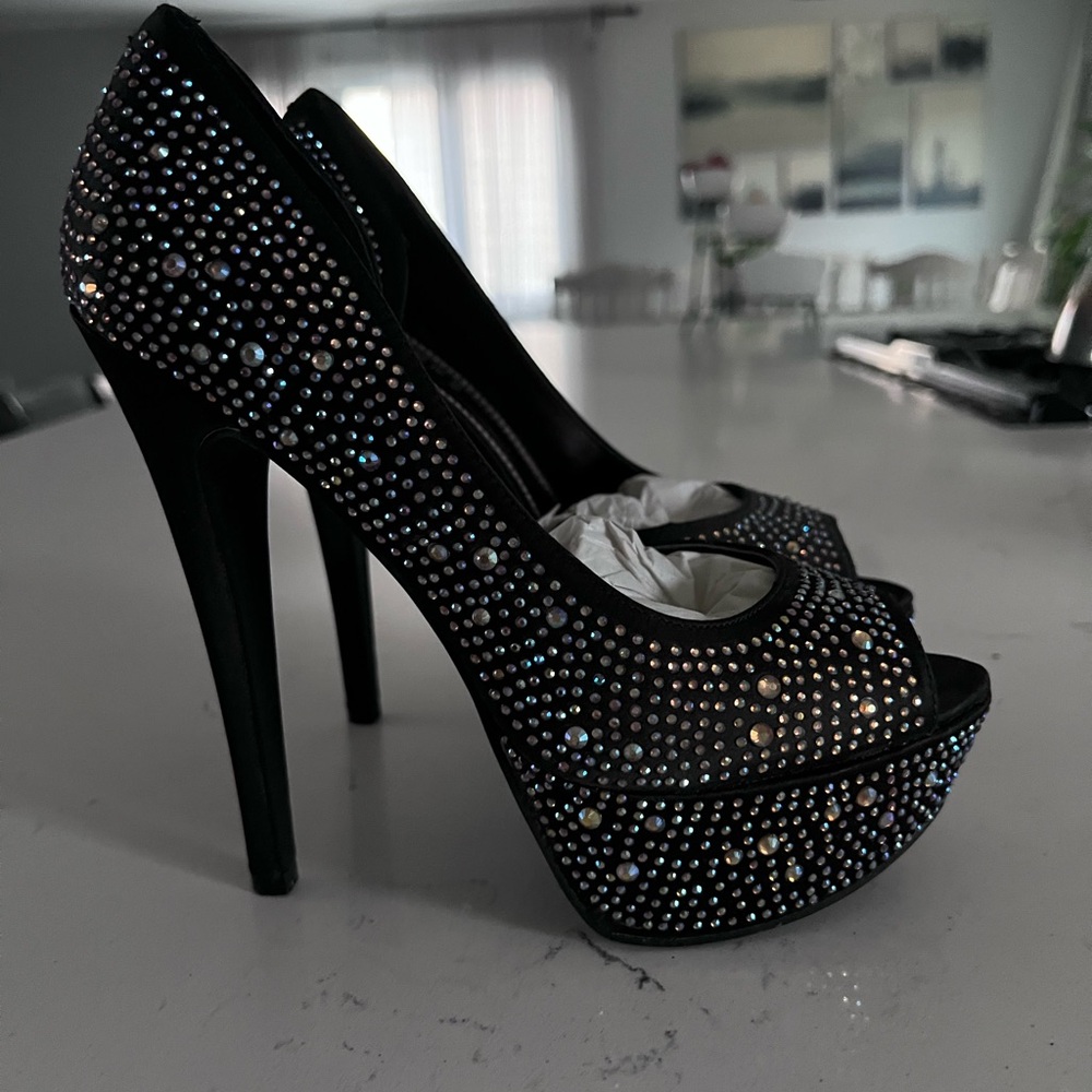 Bakers rhinestone platform high heels size 7